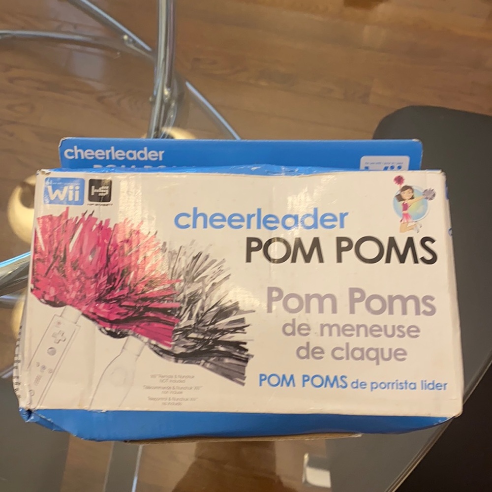 Wii cheer pom poms